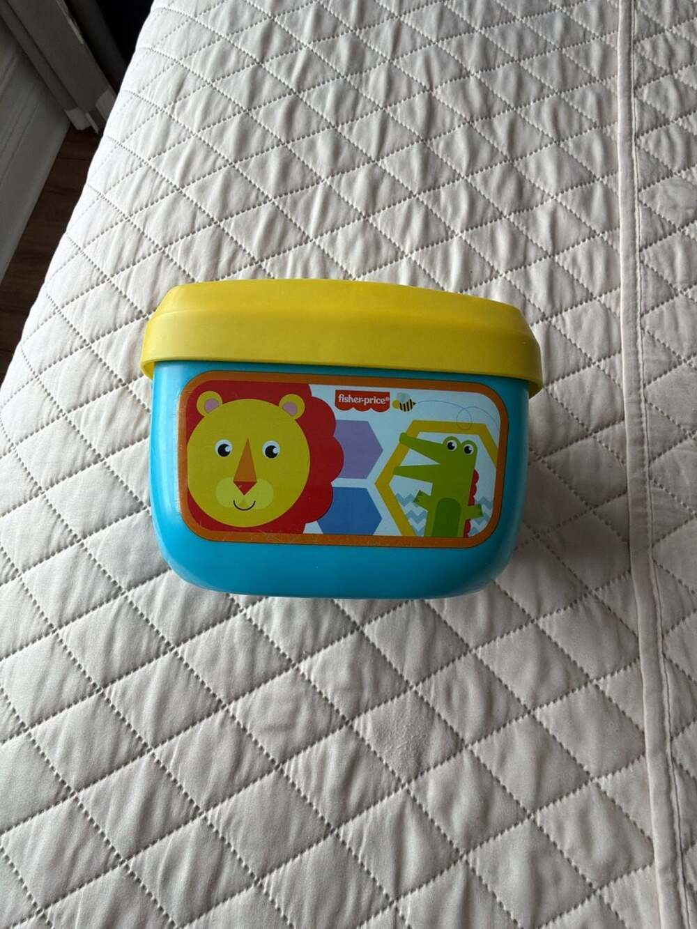 Fisher-Price Baby's First Blocks Shape Sorter Bucket
Missing a yellow shape